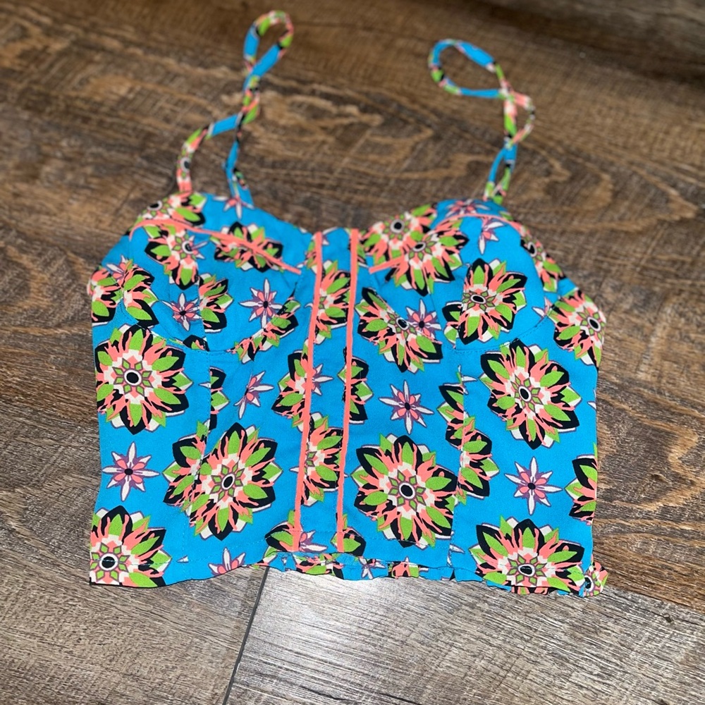 Floral top